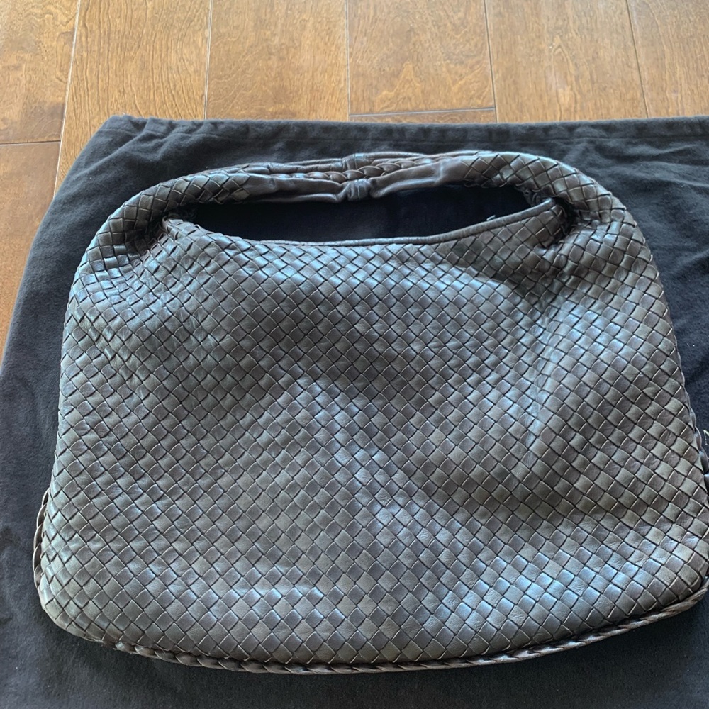Bottega Veneta INTRECCIATO hobo large (SOLD) - Picture 3 of 16